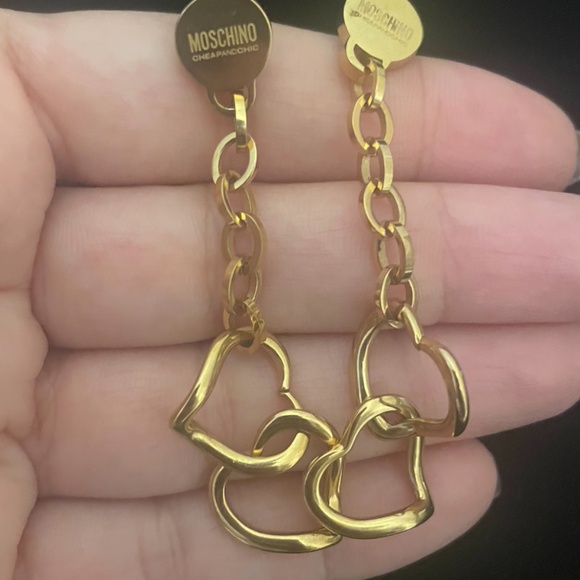 MOSCHINO Gold Heart Earrings - Picture 4 of 6
